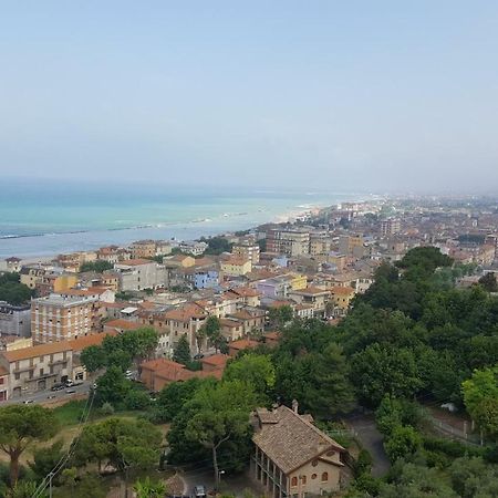 Casa Di Mary 2 Appartement Grottammare Buitenkant foto